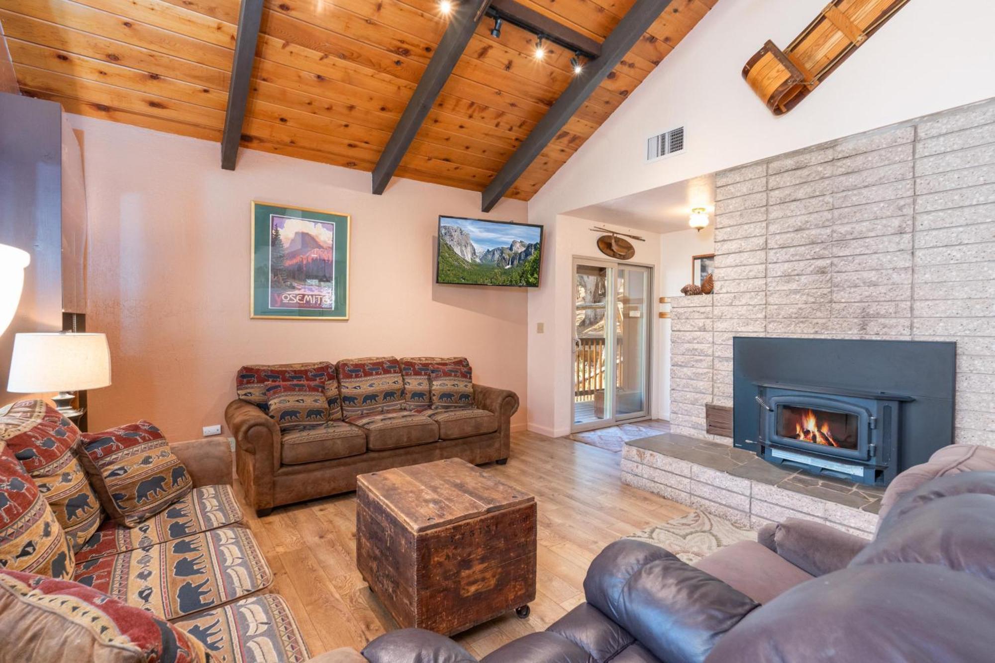 Cedar Mountain Lodge Oakhurst Buitenkant foto
