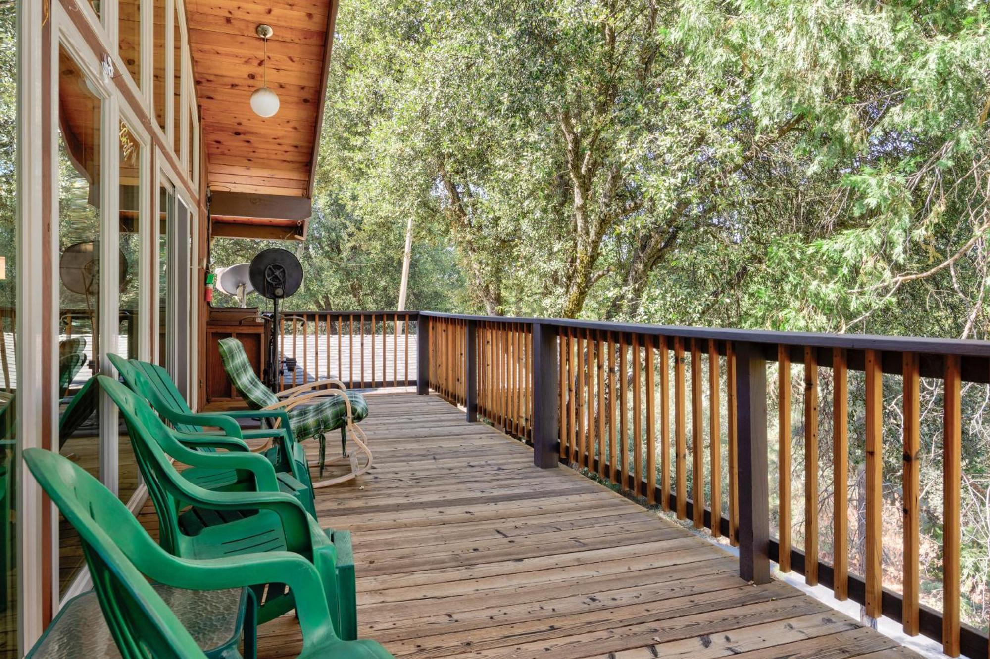 Cedar Mountain Lodge Oakhurst Buitenkant foto